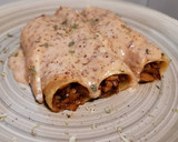 Foto del paso 9 de la receta: Canelones de rovellons con bechamel de ciruelas pasas