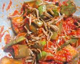 Foto langkah ke 1 dari resep Balado terong ikan teri.