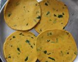 મેથી ની પૂરી (Methi Poori Recipe In Gujarati) રેસીપી સ્ટેપ3ફોટો