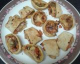 A picture of step 7 of Pizza roll.