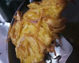 A picture of step 3 of Shredded Potato-Onion Mix Bread Pakoda.
