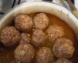 Pas rețetă Ciorbă de varză cu bile de carne și slănină 12 fotografie