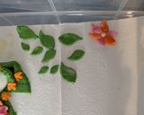 A picture of step 6 of Frog cake 🐸.