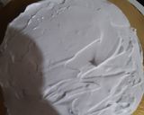 A picture of step 7 of Pineapple cake.