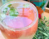 A picture of step 2 of Mango granita drink.