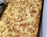 A picture of step 10 of Apricot Squares.