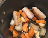 A picture of step 1 of Vegetarian Curry.