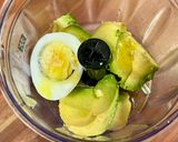 Foto del passaggio 1 della ricetta 238 • Maionese di Avocado e Uovo Sodo