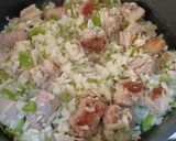 Foto del paso 3 de la receta Cazuela de costillas, butifarras, champiñones y patatas