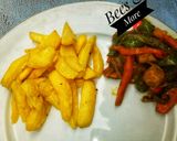 A picture of step 8 of Veggies and Beef sauce.