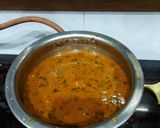 A picture of step 4 of Kolhapuri Misal Pav.