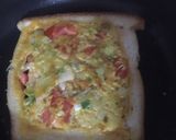 A picture of step 3 of Egg omelette sandwich.