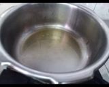 A picture of step 2 of Pasipayar green gram gravy.