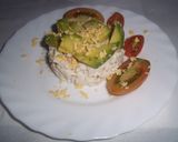 Foto del paso 9 de la receta Ensaladilla de merluza con bocas de mar y aguacate