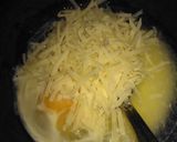 Foto langkah ke 3 dari resep OMELETTE KEJU Bahagia.