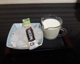 A picture of step 1 of Choco hazelnut iced coffee.