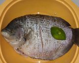 Foto langkah ke 1 dari resep Pesmol Ikan Gurame Bumbu acar Kuning.
