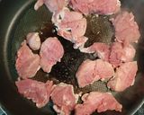 Une image de l'étape 4 de Filet mignon sur lit de courgettes et champignons avec tagliatelles et sauce fromagère.