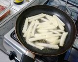 Foto del paso 2 de la receta: Lomo saltado peruano