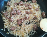 Foto del paso 2 de la receta: Arroz seco con longanizas