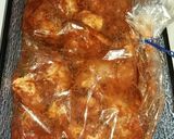 Paradicsomos-fűszeres sült csirkecomb petrezselymes krumplival recept fázis 2 fotója