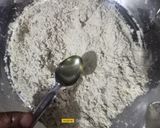 A picture of step 2 of Multigrain Mint Khakhra.