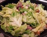 A picture of step 7 of Stir-Fried Spring Cabbage, Thinly Sliced Pork, and Fried Tofu with Miso.
