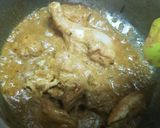 A picture of step 2 of Chicken Aloo Salan.