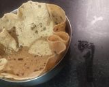 A picture of step 2 of Papad Katori Chaat.