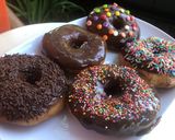 Foto langkah ke 5 dari resep Donat enak tanpa ulen.
