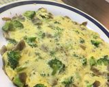 Foto del paso 4 de la receta: Tortilla de champiñones y brócoli