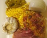 A picture of step 2 of Toot my horn spicy omelette.