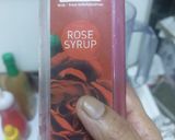 A picture of step 1 of Rose 🌹lassi.