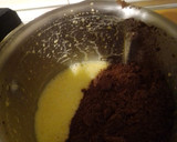 Foto del paso 2 de la receta: Bizcochitos de restos de galletas