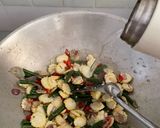 Foto langkah ke 2 dari resep Tumis Cumi Putren.