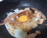 รูปขั้นตอนการทำที่ 3 ของ คั่วไก่ไข่อบ
