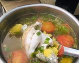 Hình bước làm 2 của món Canh cá hanh nấu thơm cà