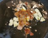 Foto del paso 4 de la receta: Pincho de langostinos  con piquillos caramelizados