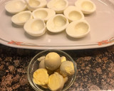Foto del paso 5 de la receta: Huevos a la “mimosa”, sin gluten, sin lactosa