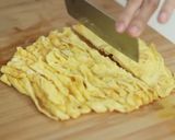 Foto langkah ke 7 dari resep Bihun Ayam Kuah Laksa Devina Hermawan.
