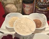 A picture of step 1 of Kele,spinach,beetroot quinoa,oatmeal paratha.