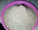A picture of step 1 of Sonf ajwain or ginger powder Tea.