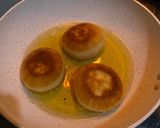 Foto langkah ke 6 dari resep Donat Matcha Discard Sourdough.