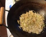 A picture of step 3 of California Farm Chicken Liver Fried Rice.