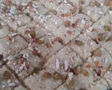 A picture of step 3 of Patry ka halwa.