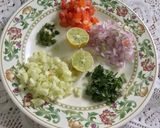 A picture of step 2 of Kacche chane ki chaat.