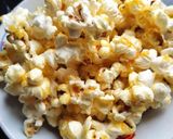 Foto langkah ke 4 dari resep Popcorn caramel.