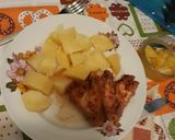 Csípős csirkeszárnyak főtt burgonyával és narancs kompóttal recept fázis 7 fotója