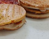 A picture of step 4 of Breadless sandwich.