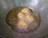 A picture of step 3 of Crispy Fried Fish Balls.
